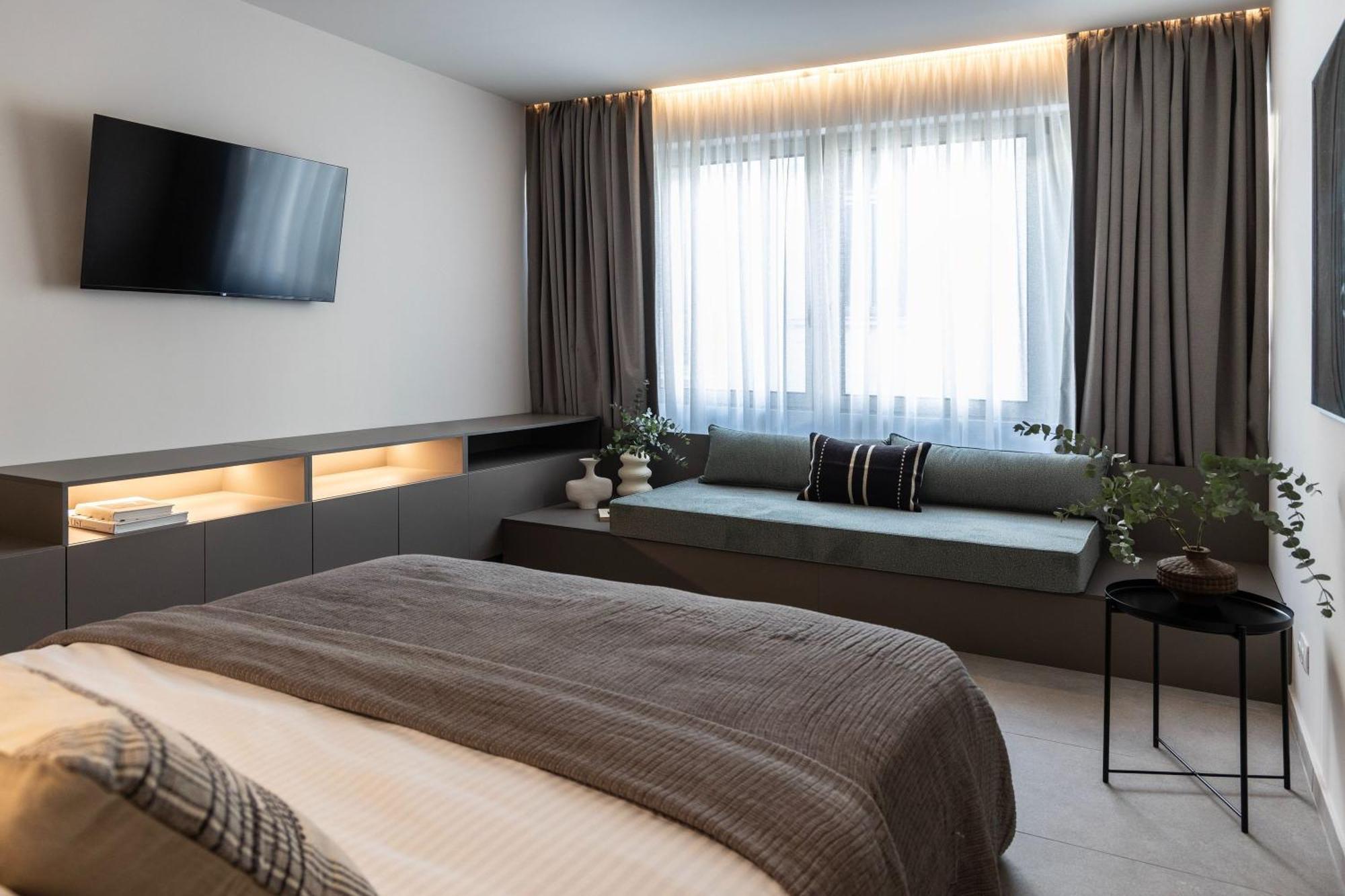 Celestial Athens Suites At Praxitelous Eksteriør bilde