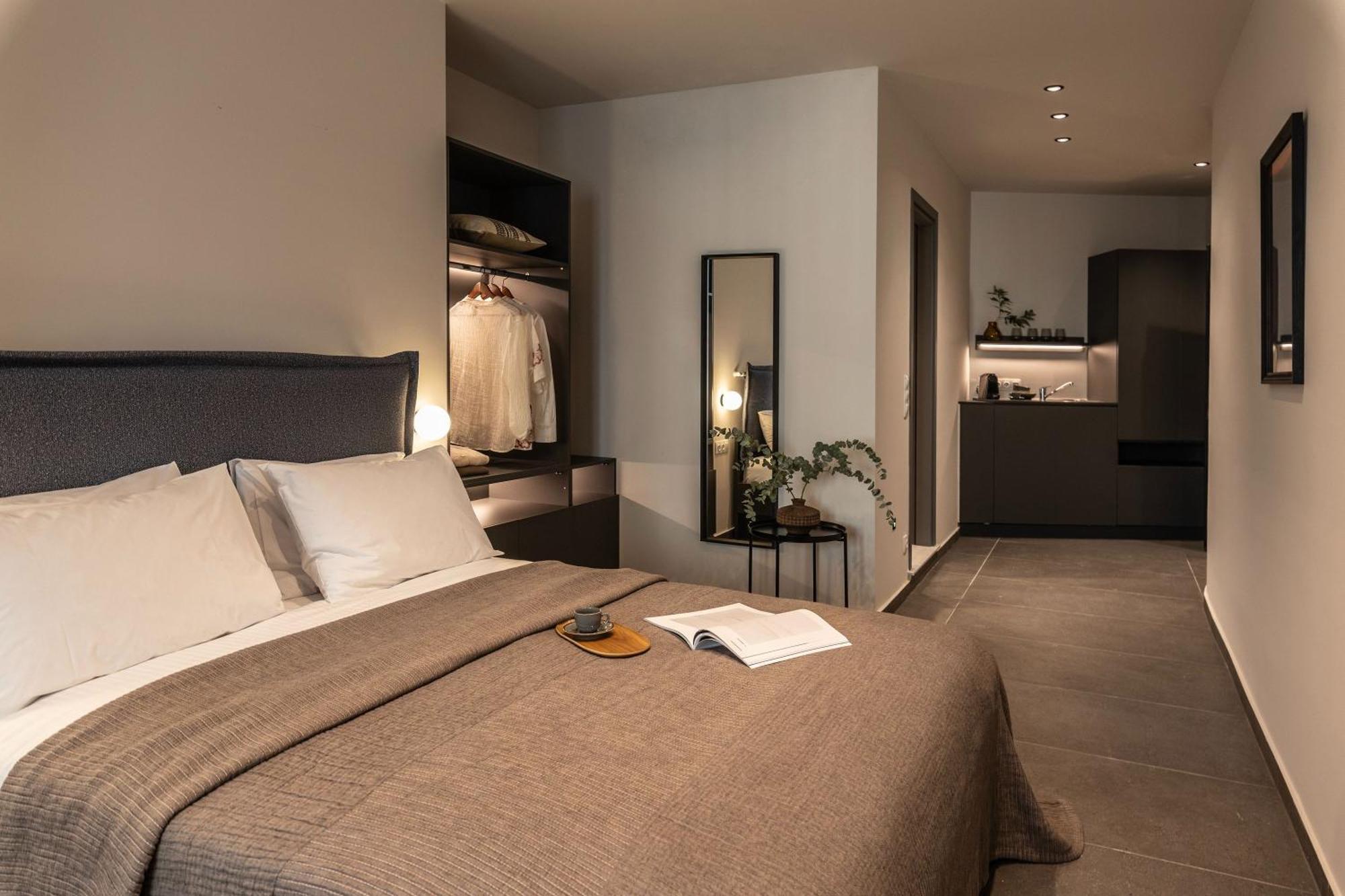Celestial Athens Suites At Praxitelous Eksteriør bilde
